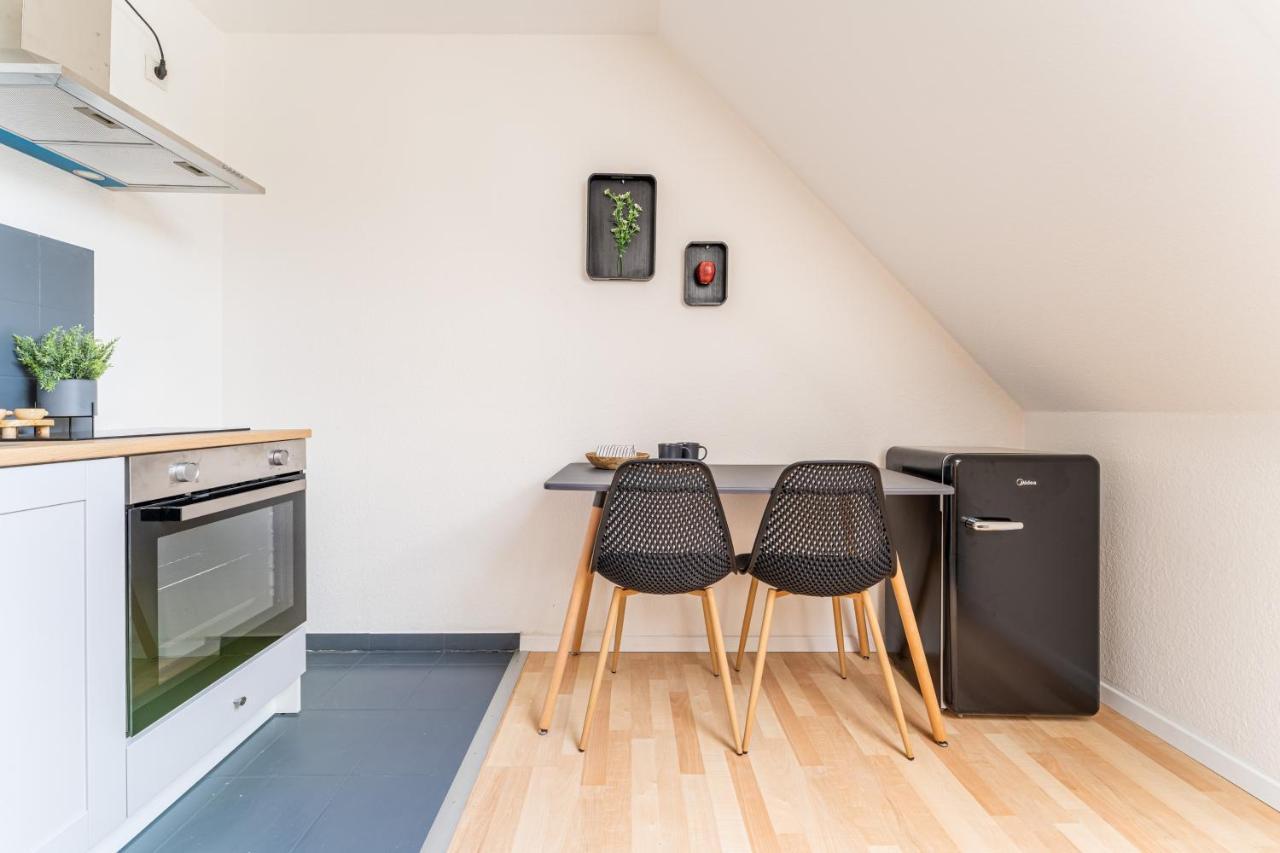 Vollausgtesttattes Modernes Studio,Nahe Btu,Netflix,Kostenloser Tiefgaragenstellplatz Cottbus Exterior foto